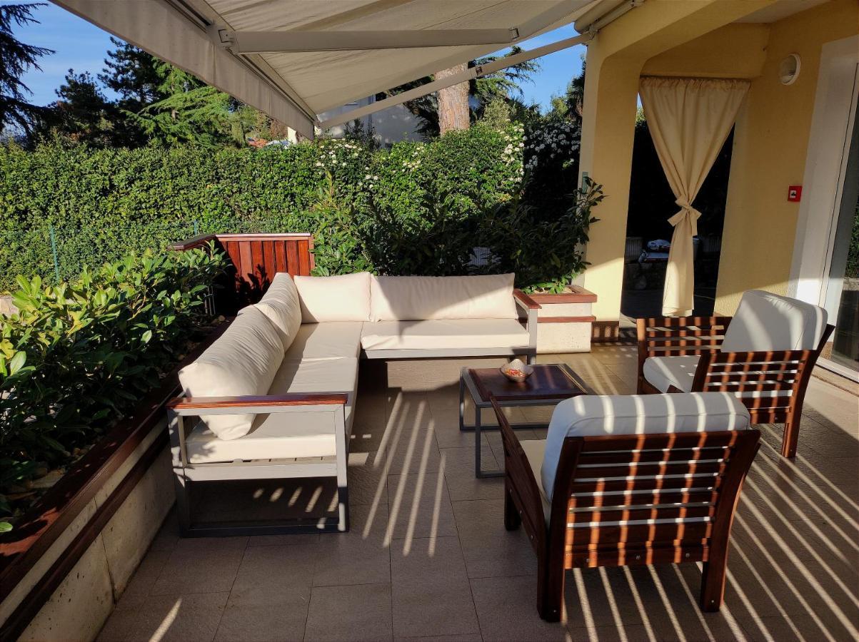 Apartman Emili Малинска Экстерьер фото